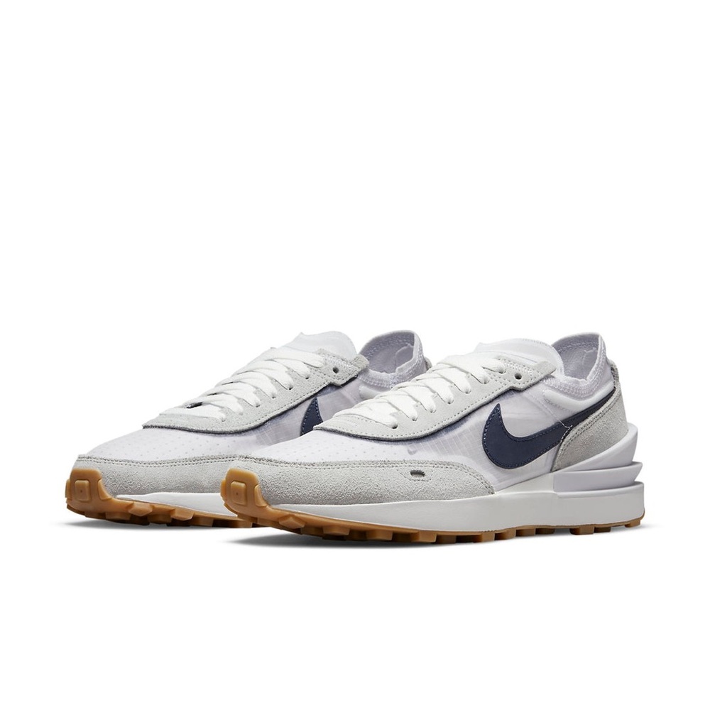 Nike waffle one women’s sneakers